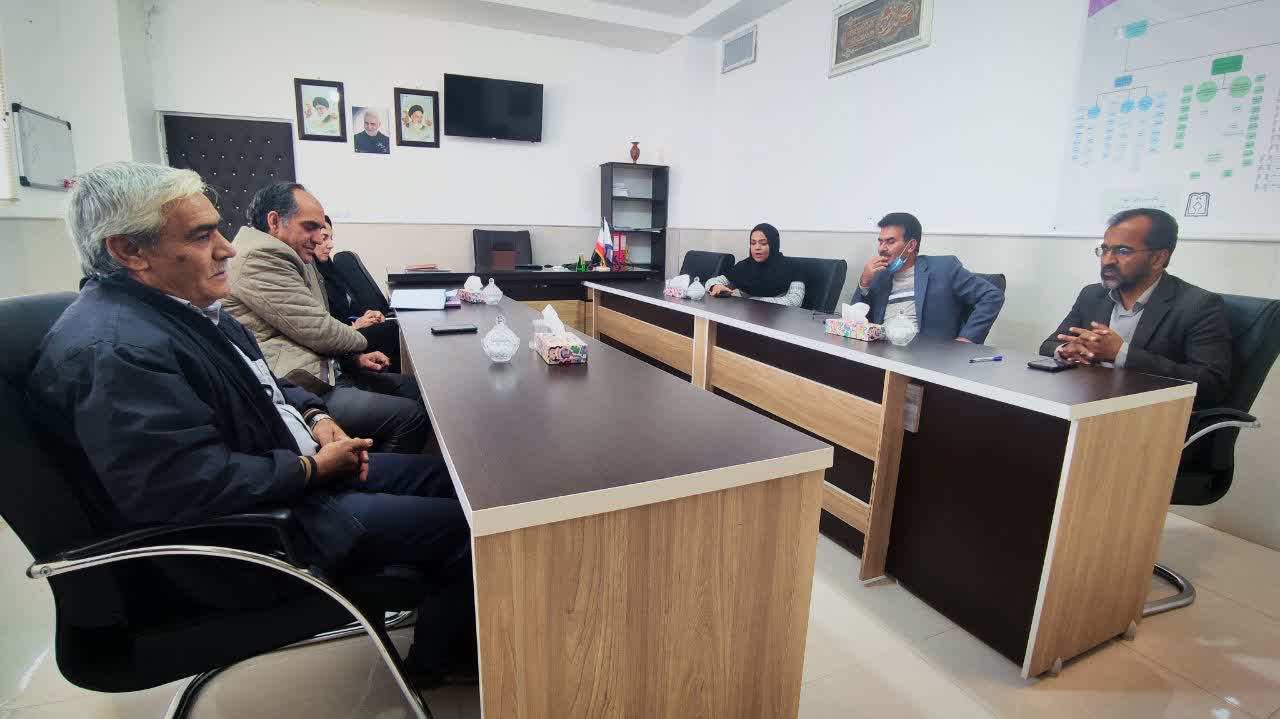 کمک ده میلیار ریالی خیر سلامت