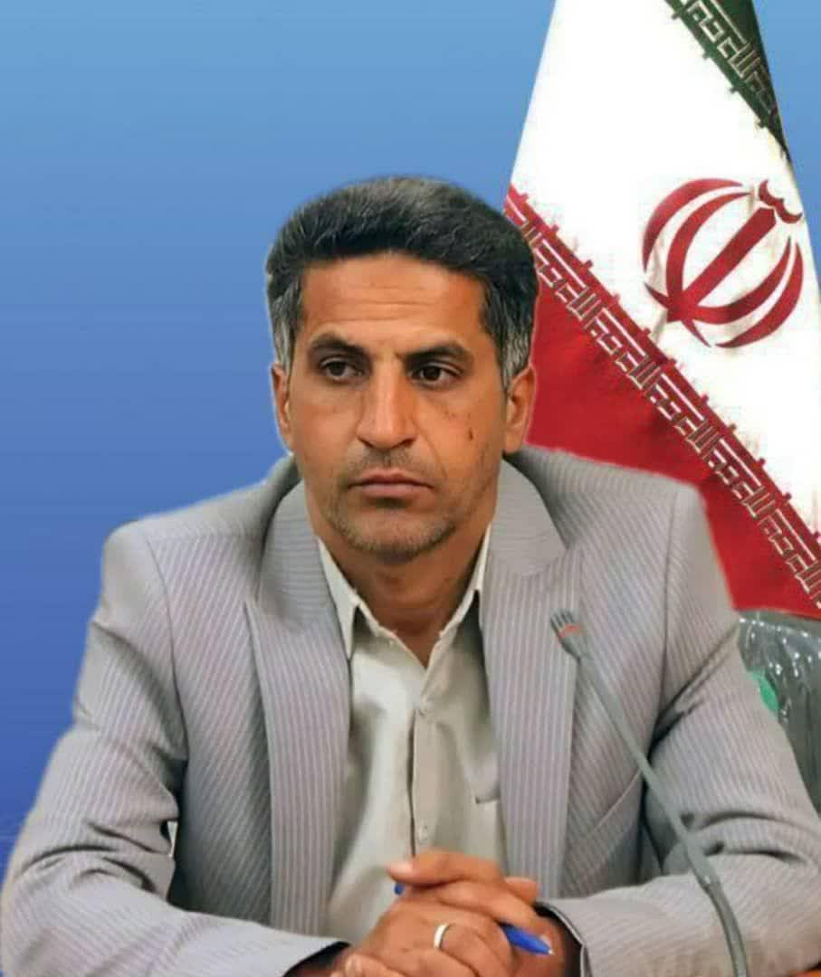 فرماندار شهرستان انار با صدور پیامی آغاز سال نو وتقارن بهار طبیعت بابهار قرآن را گرتمی وتبریک گفت.